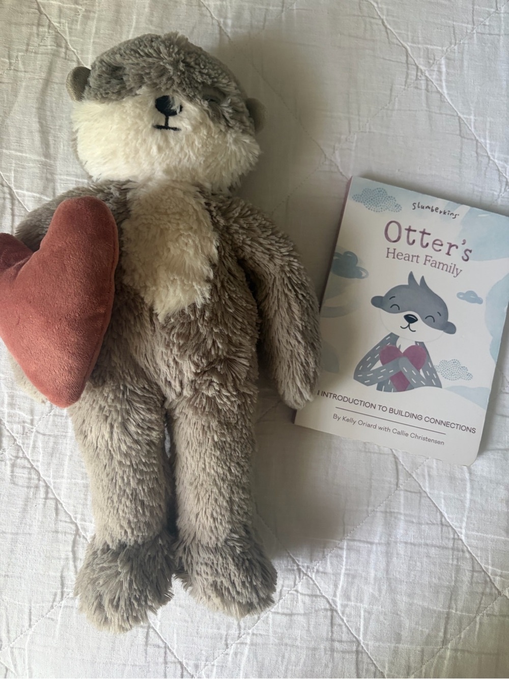 Slumberkins NEW Otter with Heart Pillow